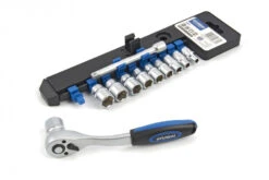 Hyundai 12 Delige Dopsleutel Sets CrV Kunststof Houder 12 Hyundai 12 Delige Dopsleutel Sets CrV Kunststof Houder -Thuisgereedschap Winkel hbm 485 4.jpg 1200x600 b4093ebc88