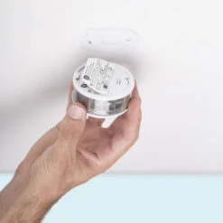 Smartware SW ROOKMELDER MINI OPT LITH 3V 10J RM620 -Thuisgereedschap Winkel smartwares rm620 fsm 16020 rookmelder incl batterij 10 jaar mini werkt op batterijen206 1.jpg 1200x600 2a51debc88